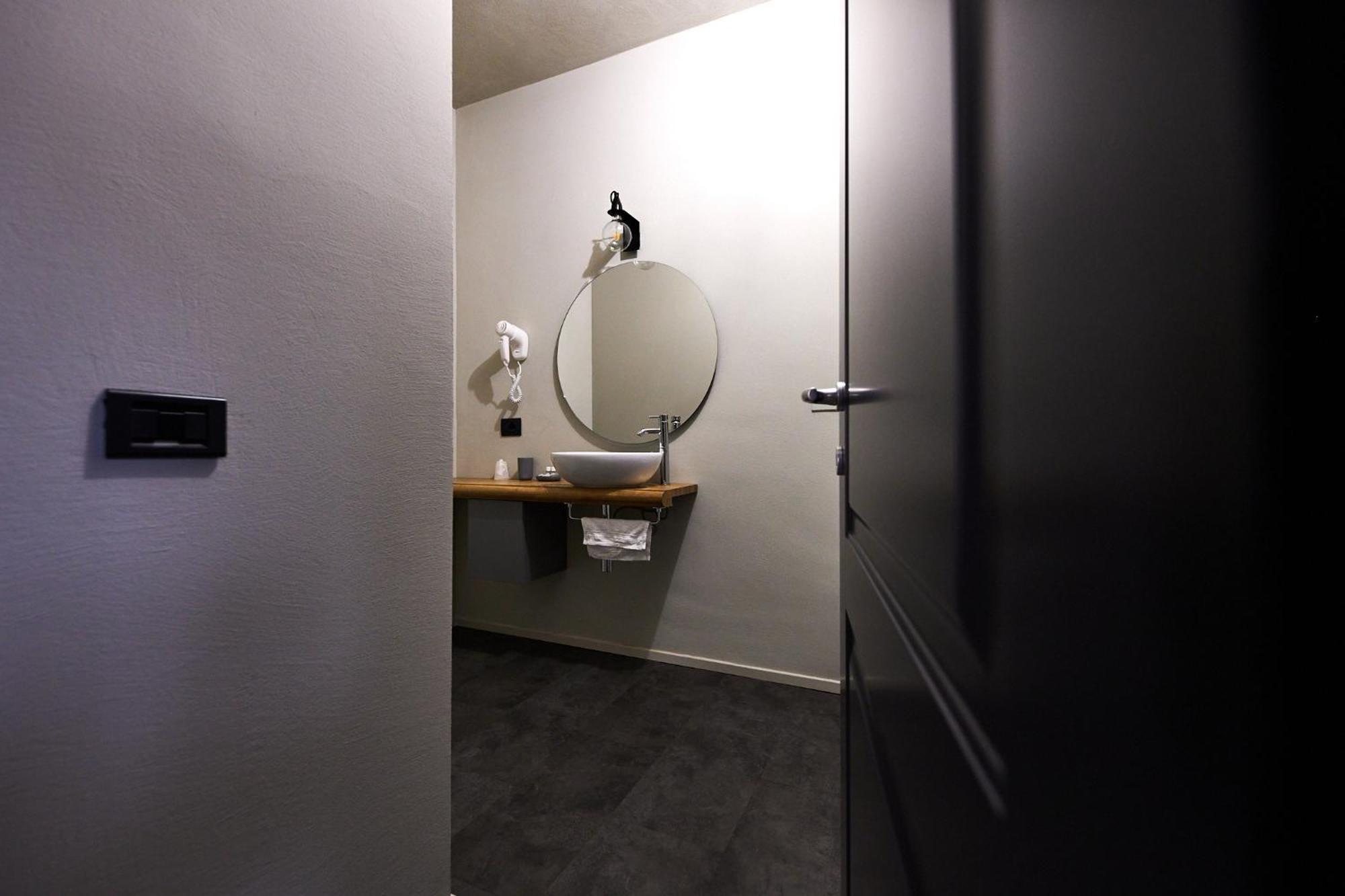 Battisti 56 Hotel ปอร์โต ซันเตลปีดิโอ ภายนอก รูปภาพ
